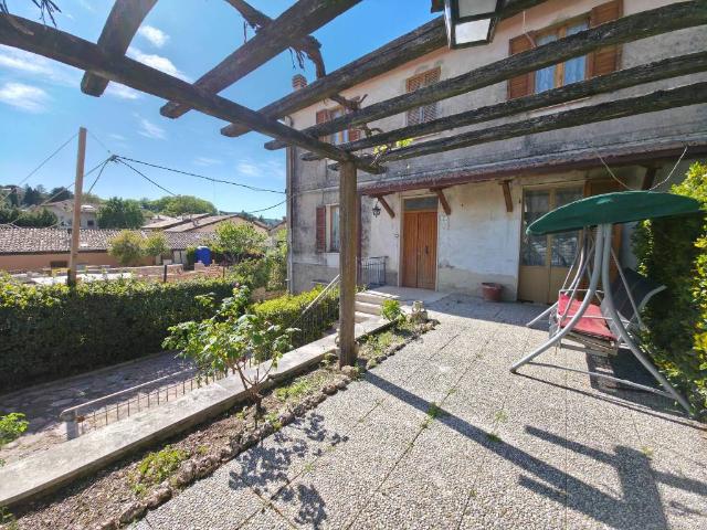 Casa indipendente in vendita a Spoleto PG