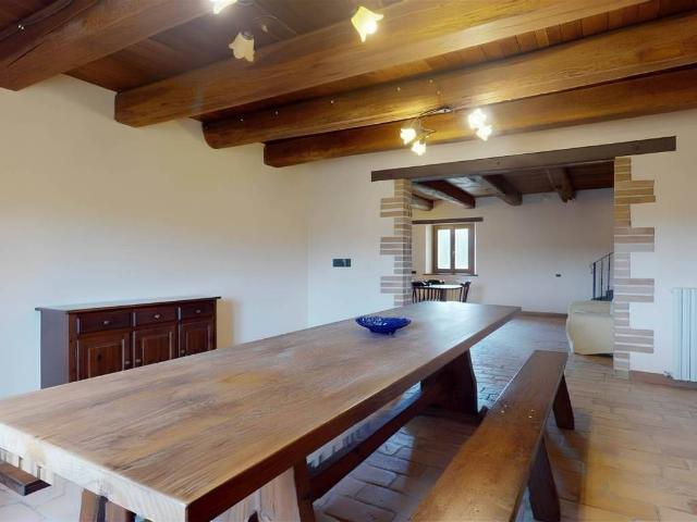 Casa indipendente in vendita a Spoleto PG