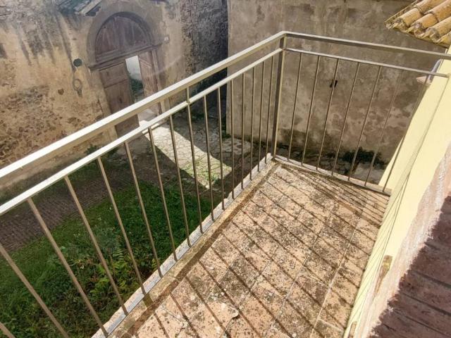 Casa indipendente in vendita a Spoleto PG