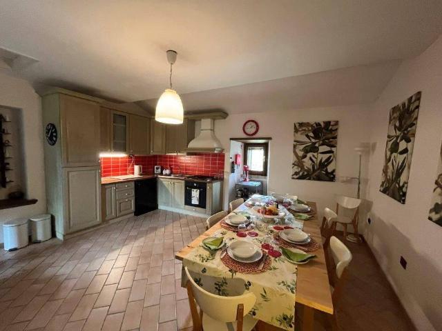 Casa indipendente in vendita a Spoleto PG
