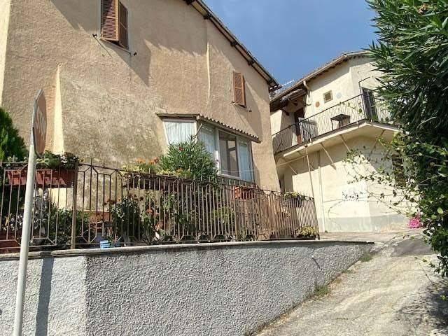 Casa indipendente in vendita a Spoleto PG