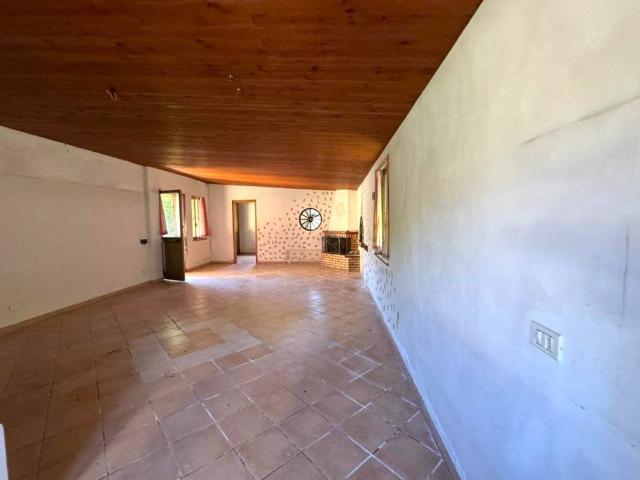 Casa indipendente in vendita a Squillace CZ