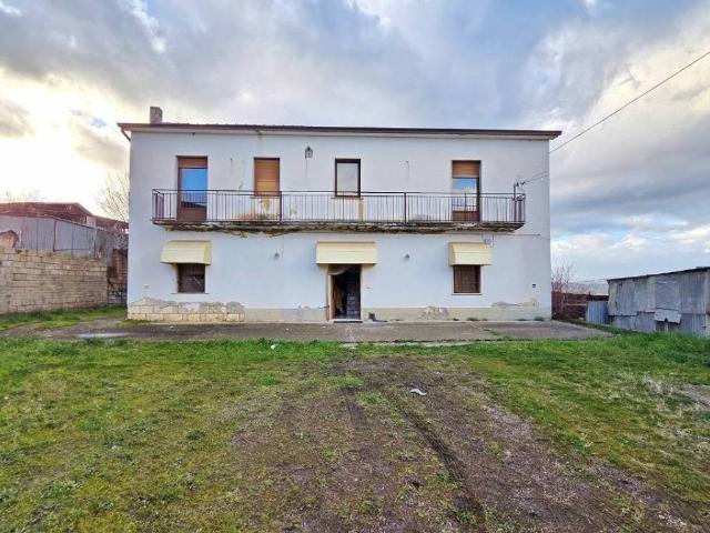 Casa indipendente in vendita a Sturno AV