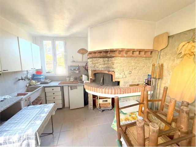 Villa in vendita a Stazzano AL
