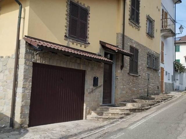 Casa indipendente in vendita a Stazzano AL