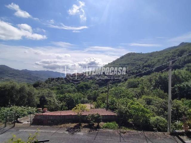 Casa indipendente in vendita a Stellanello