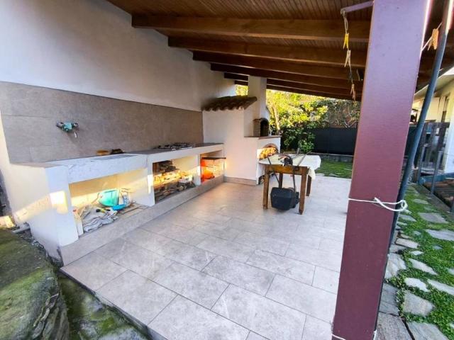 Casa indipendente in vendita a Stellanello SV