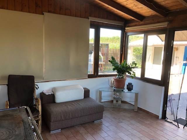 Casa indipendente in vendita a Stienta RO