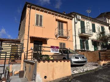 Casa indipendente in vendita a Stimigliano RI