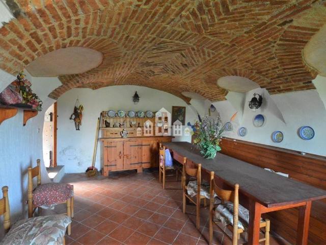 Casa indipendente in vendita a Strambinello TO