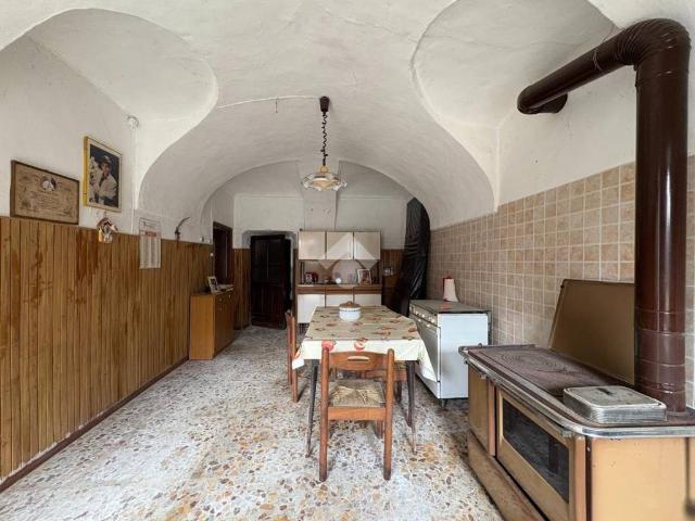 Casa indipendente in vendita a Strambino TO