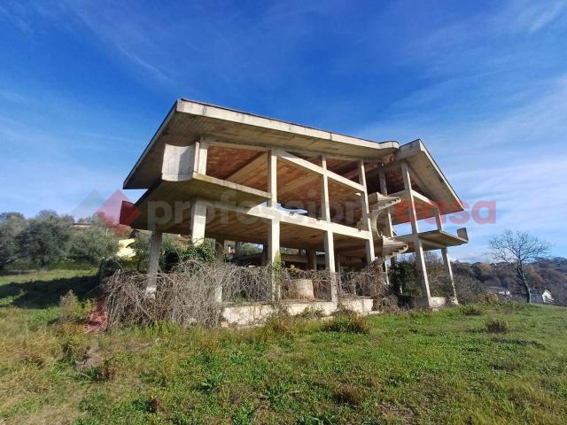 Casa indipendente in vendita a Strangolagalli