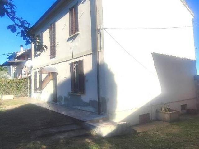 Casa indipendente in vendita a Stradella PV