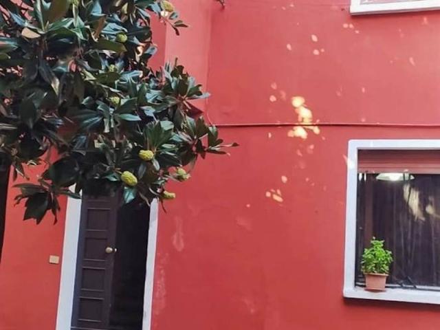 Casa indipendente in vendita a Stradella PV