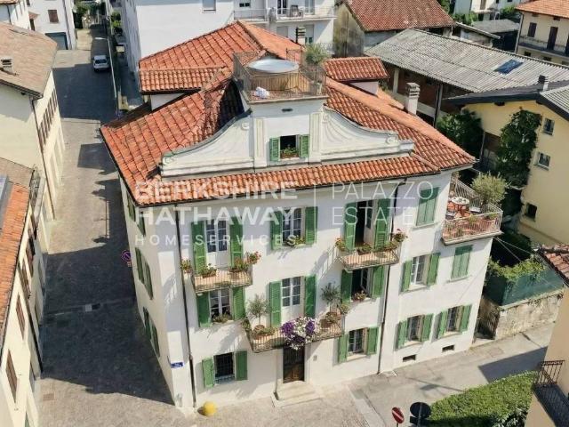 Casa indipendente in vendita a Stresa VB