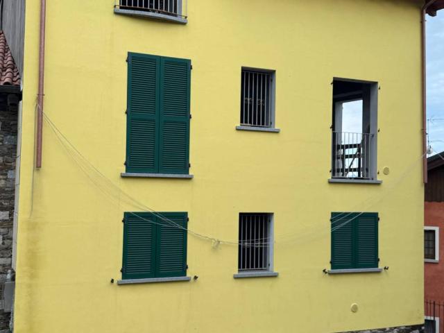 Casa indipendente in vendita a Stresa VB