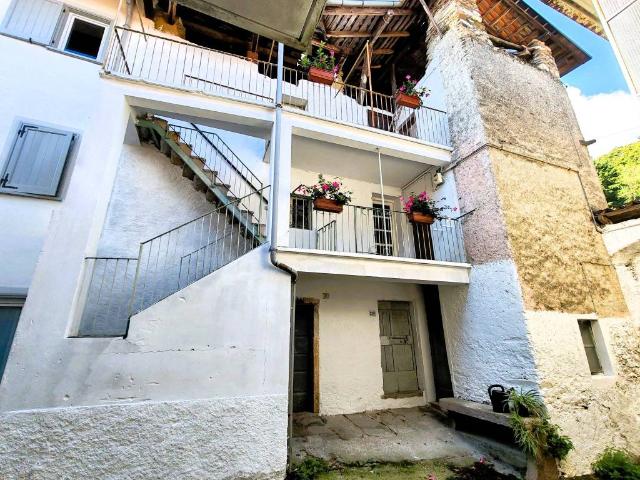 Casa indipendente in vendita a Stresa VB