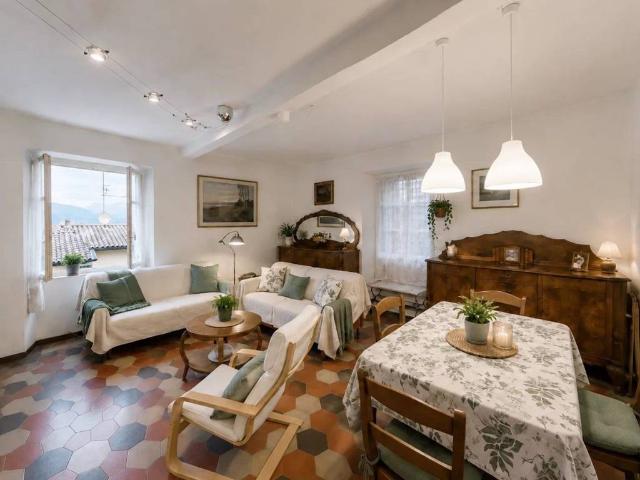 Casa indipendente in vendita a Stresa VB