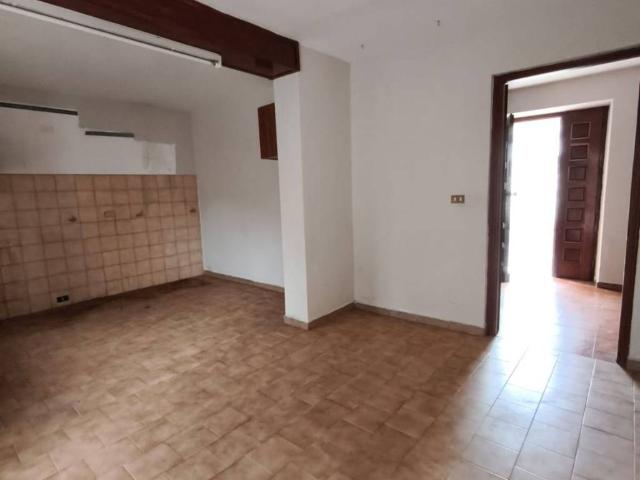 Casa indipendente in vendita a Stroppiana VC