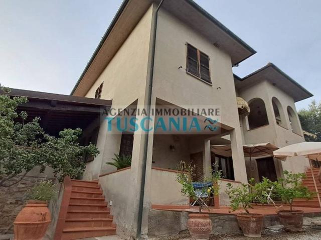 Casa indipendente in vendita a Suvereto LI