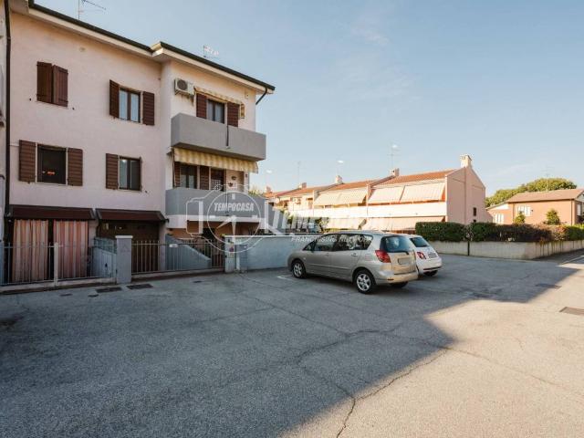 Casa indipendente in vendita a Suzzara MN