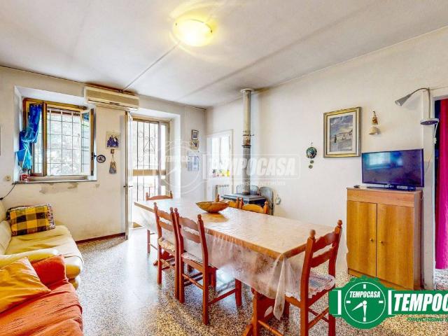 Casa indipendente in vendita a Suardi PV