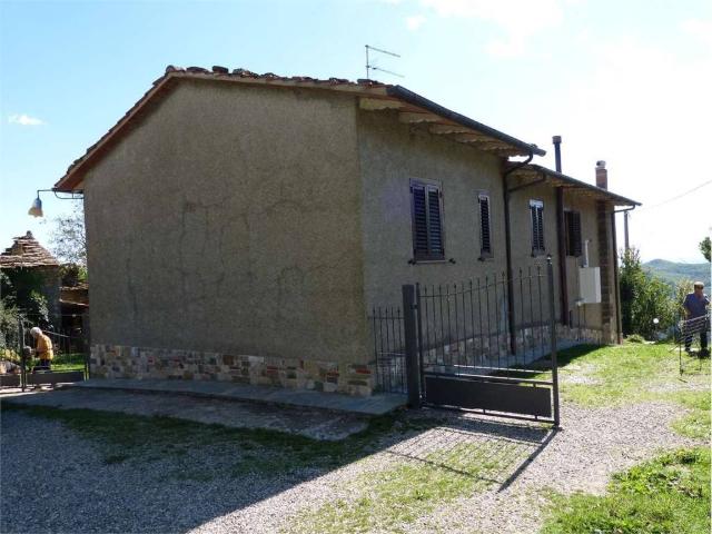 Casa indipendente in vendita a Subbiano AR