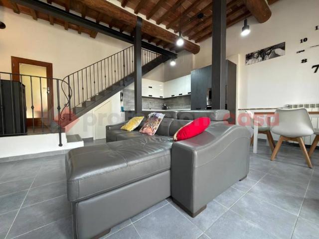 Casa indipendente in vendita a Subbiano AR