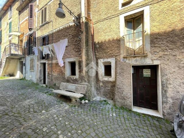 Casa indipendente in vendita a Subiaco RM