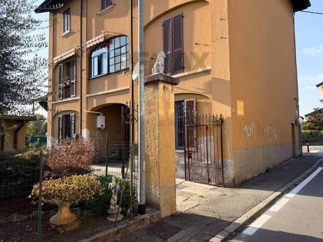 Casa indipendente in vendita a Sulbiate MB