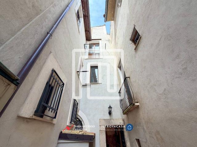 Casa indipendente in vendita a Sulmona AQ
