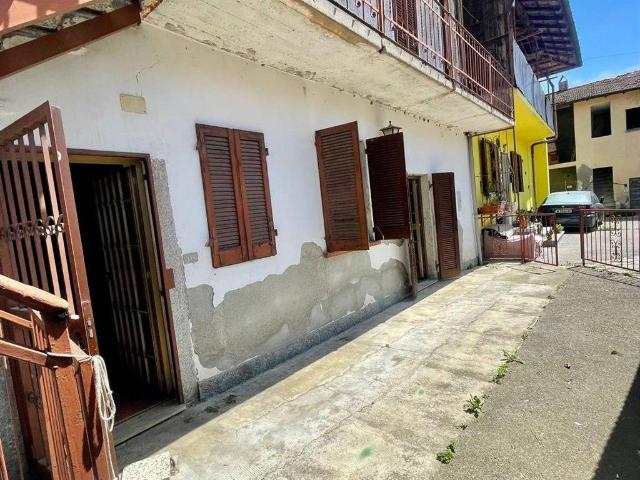 Casa indipendente in vendita a Sumirago VA