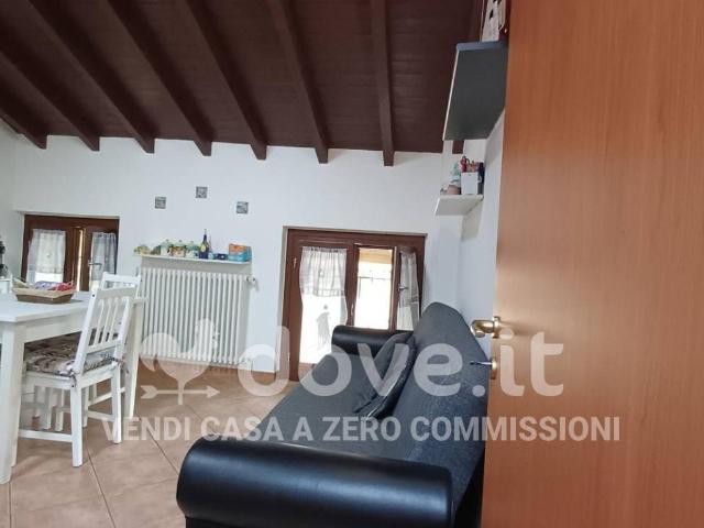 Casa indipendente in vendita a Sumirago VA