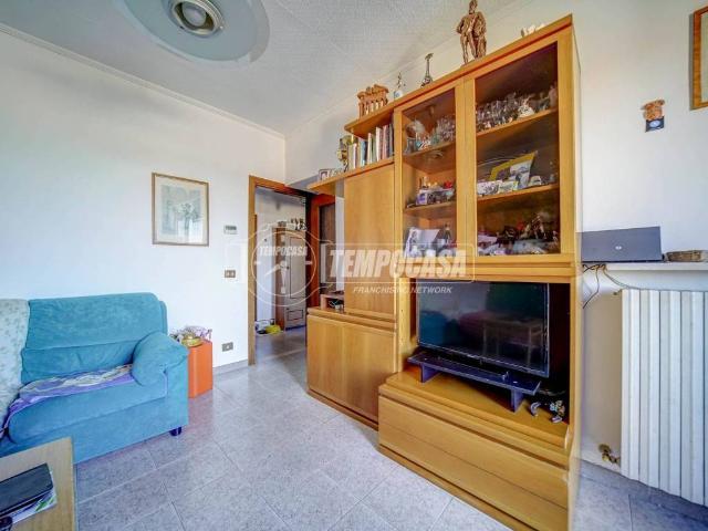 Casa indipendente in vendita a Sumirago VA