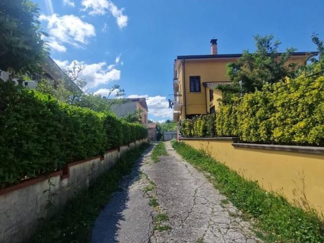 Casa indipendente in vendita a Summonte AV