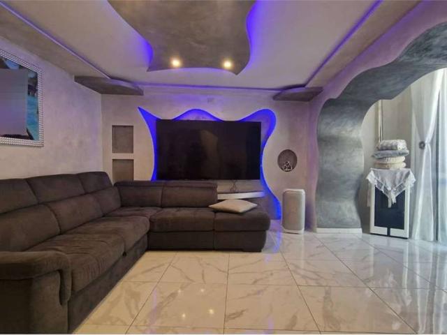 Casa indipendente in vendita a Suno NO