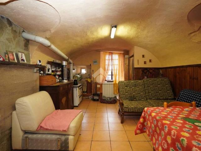 Casa indipendente in vendita a Susa TO