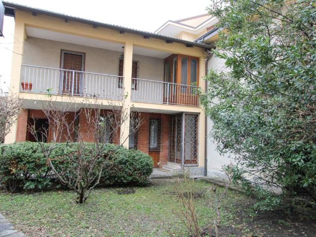 Casa indipendente in vendita a Susa TO