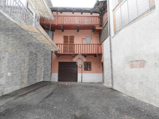 Casa indipendente in vendita a Susa TO