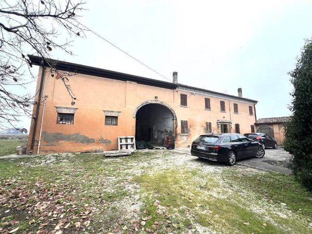 Casa indipendente in vendita a Sustinente MN