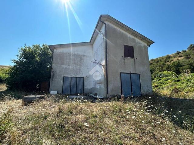 Casa indipendente in vendita a Potenza PZ