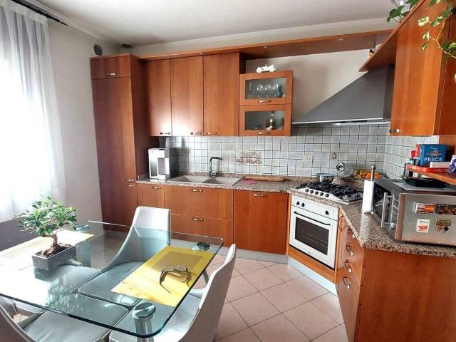 Casa indipendente in vendita a Pove del Grappa VI