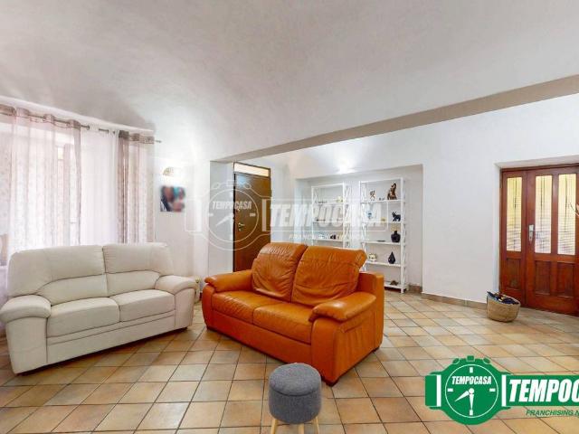 Casa indipendente in vendita a Pozzolo Formigaro AL