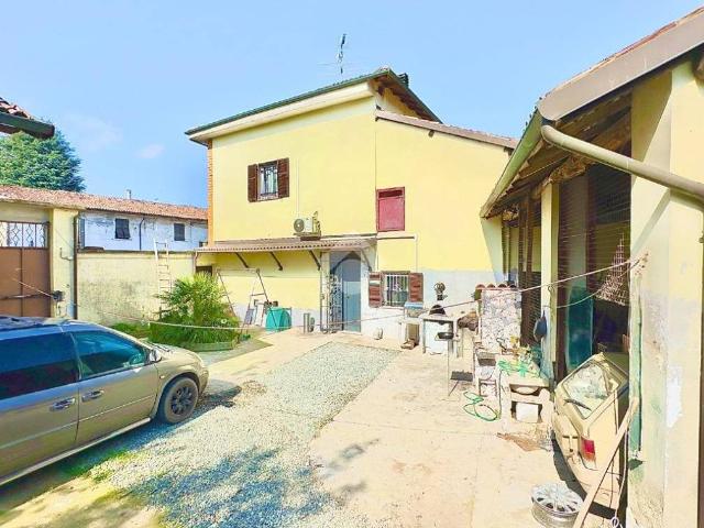 Casa indipendente in vendita a Pozzolo Formigaro AL