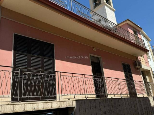 Casa indipendente in vendita a Pozzallo RG