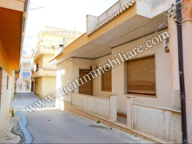 Casa indipendente in vendita a Pozzallo RG