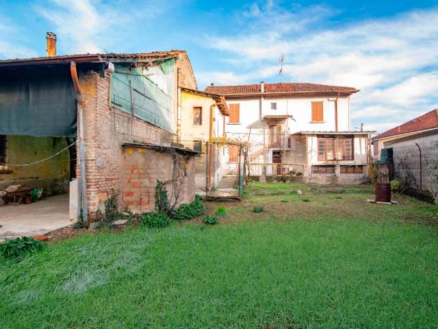 Casa indipendente in vendita a Pozzuolo Martesana MI