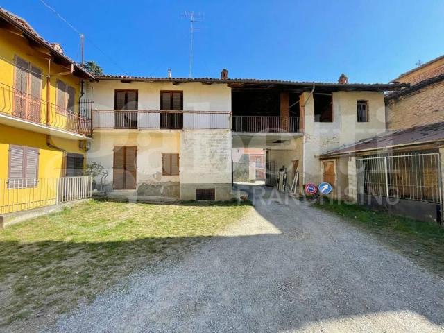 Casa indipendente in vendita a Pocapaglia CN