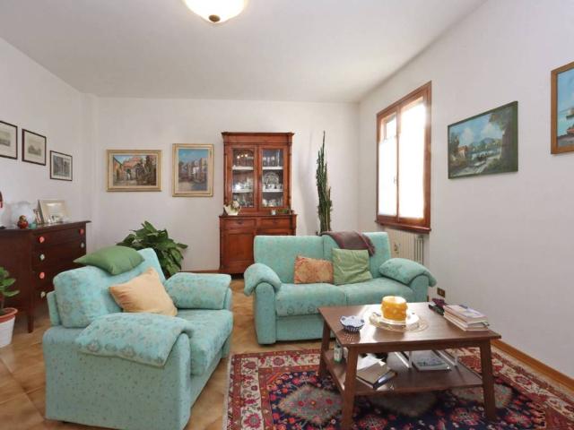 Casa indipendente in vendita a Poggibonsi SI