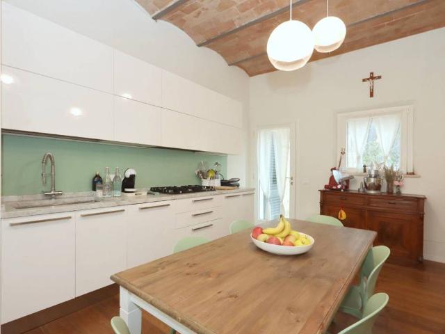 Casa indipendente in vendita a Poggibonsi SI